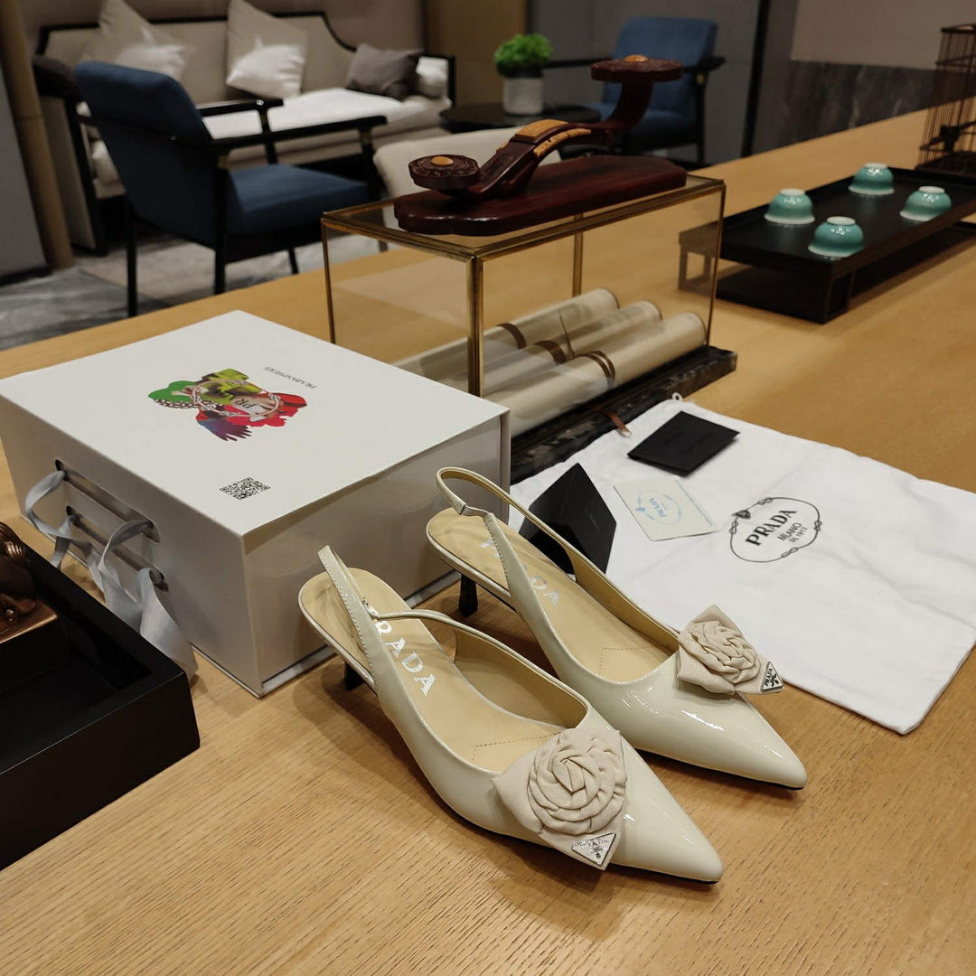 Prada 1I174N flower-appliqu¨¦ slingback pumps P78559