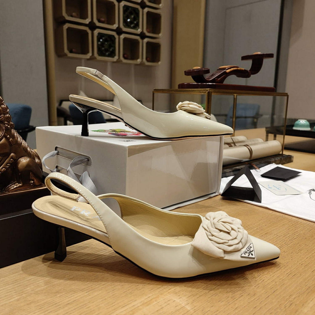 Prada 1I174N flower-appliqu¨¦ slingback pumps P78559