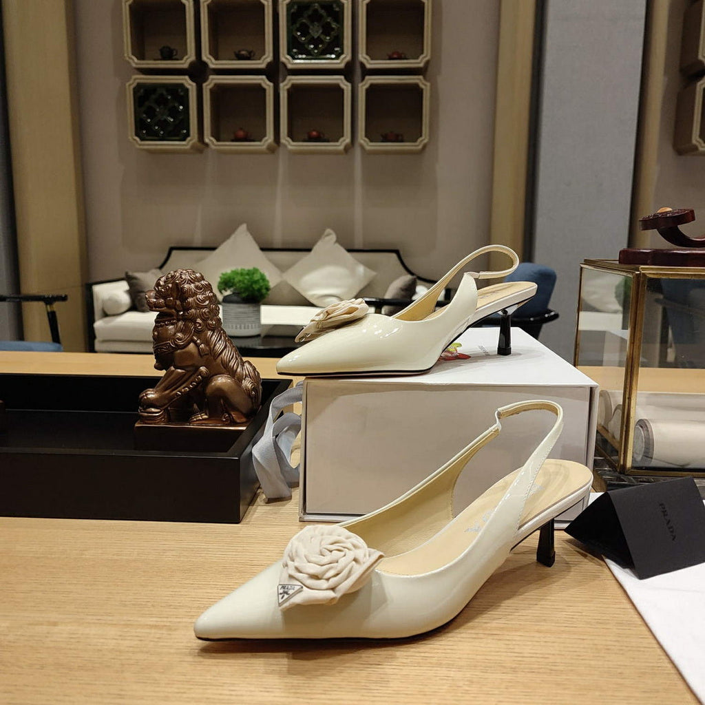 Prada 1I174N flower-appliqu¨¦ slingback pumps P78559