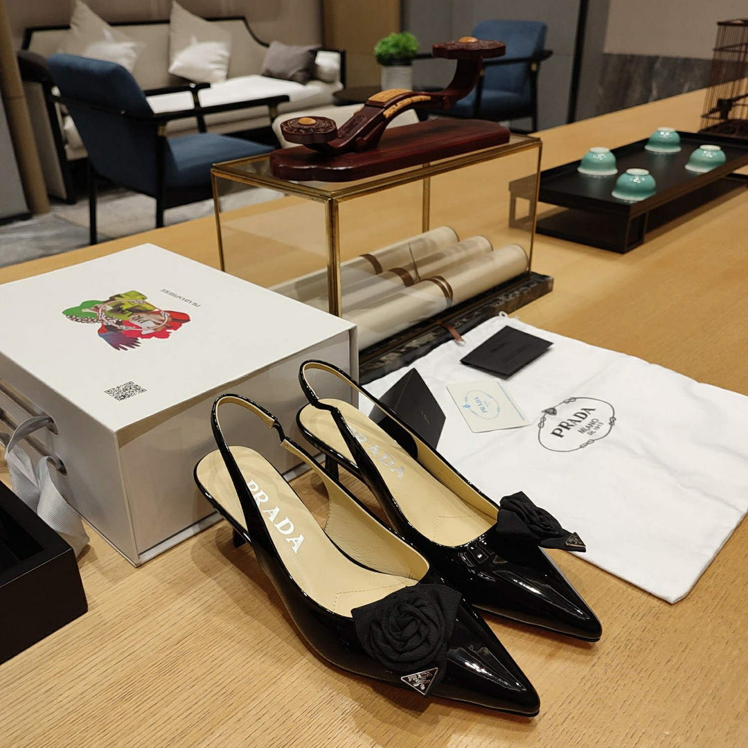 Prada 1I174N flower-appliqu¨¦ slingback pumps P78560