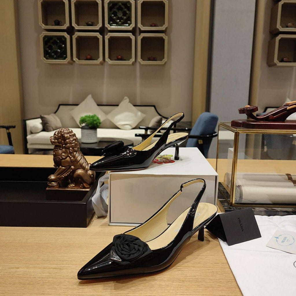 Prada 1I174N flower-appliqu¨¦ slingback pumps P78560