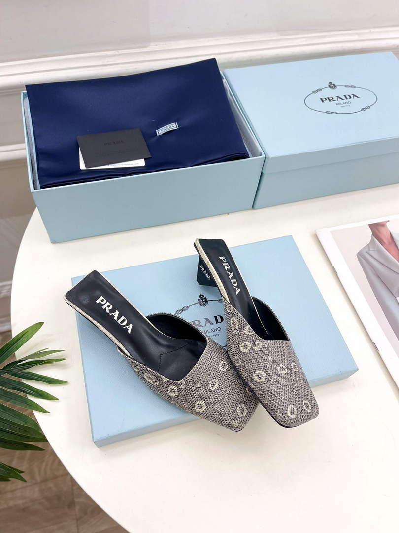 Prada 1I479N Women's Lizard Grain Cowhide Mules Fashion Shoes P67323