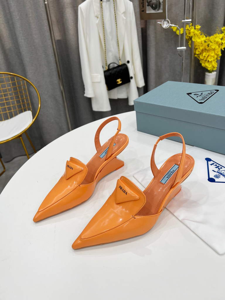 Prada 1I901M Brushed leather Slingback pumps Shiny Leather Sandals Shoes P91002