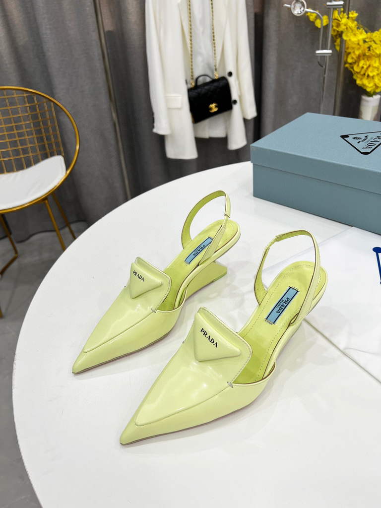 Prada 1I901M Brushed leather Slingback pumps Shiny Leather Sandals Shoes P91002