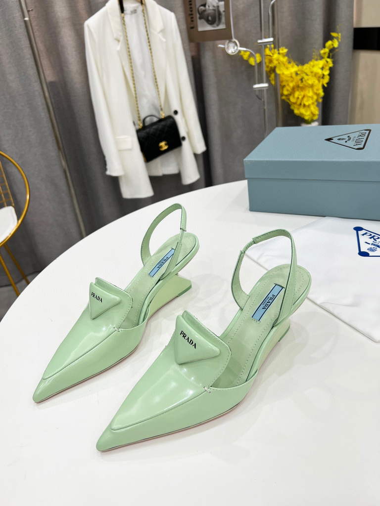 Prada 1I901M Brushed leather Slingback pumps Shiny Leather Sandals Shoes P91002