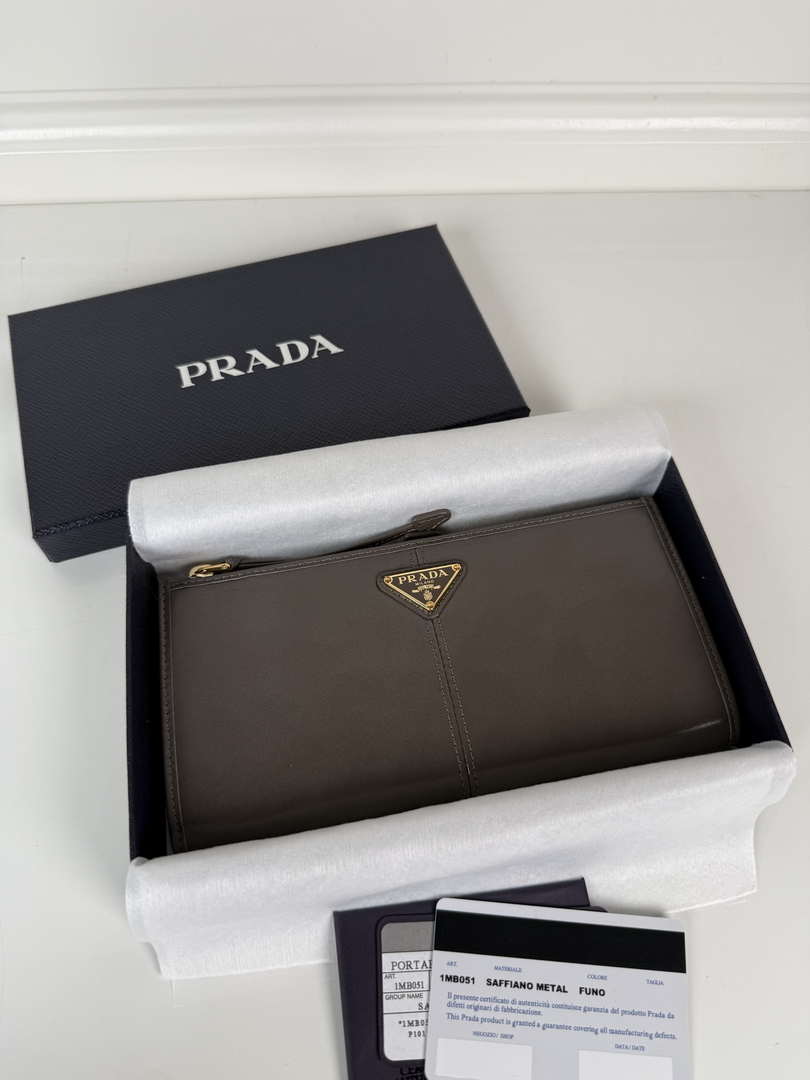 Prada 1MB051 Leather pouch Gray