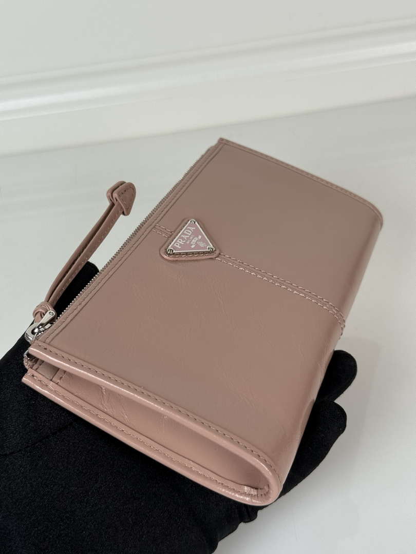 Prada 1MB051 Leather pouch Ligth Pink