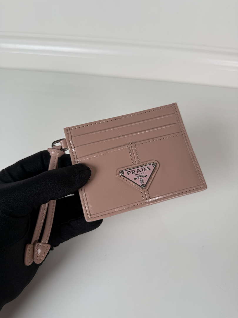Prada 1MC025 Leather card holder Pink