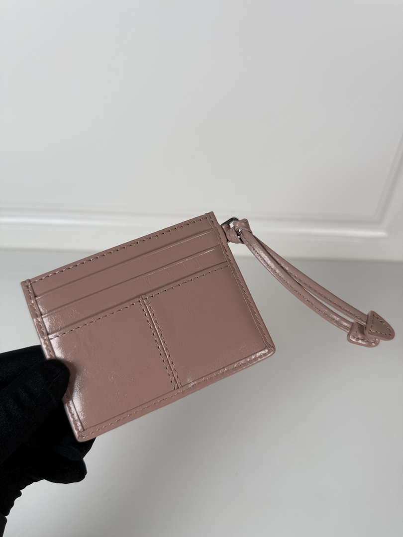 Prada 1MC025 Leather card holder Pink