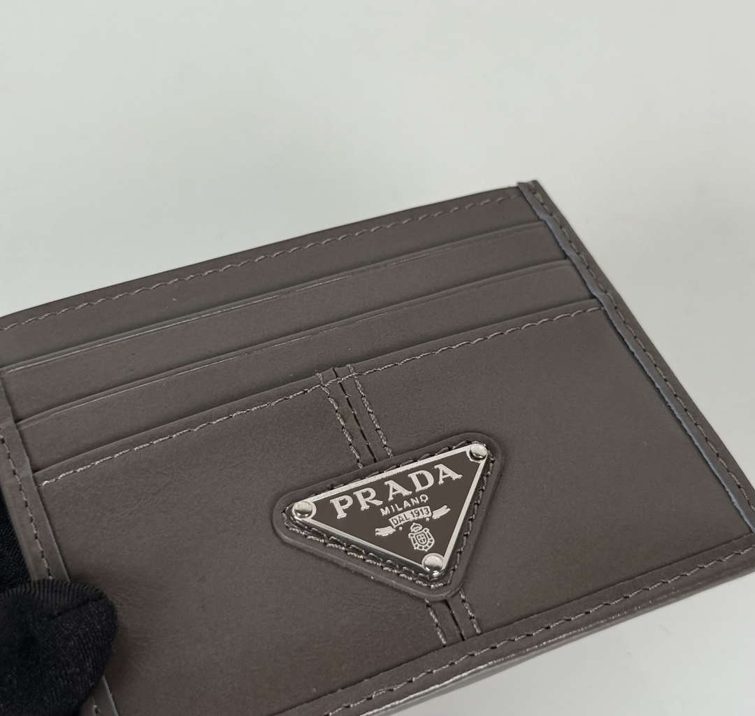 Prada 1MC025 Leather card holder Gray
