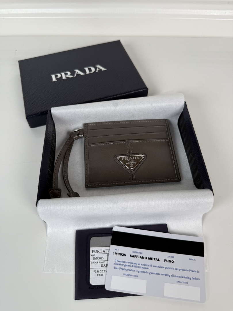 Prada 1MC025 Leather card holder Gray