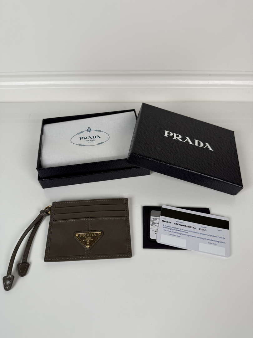 Prada 1MC025 Leather card holder Gray