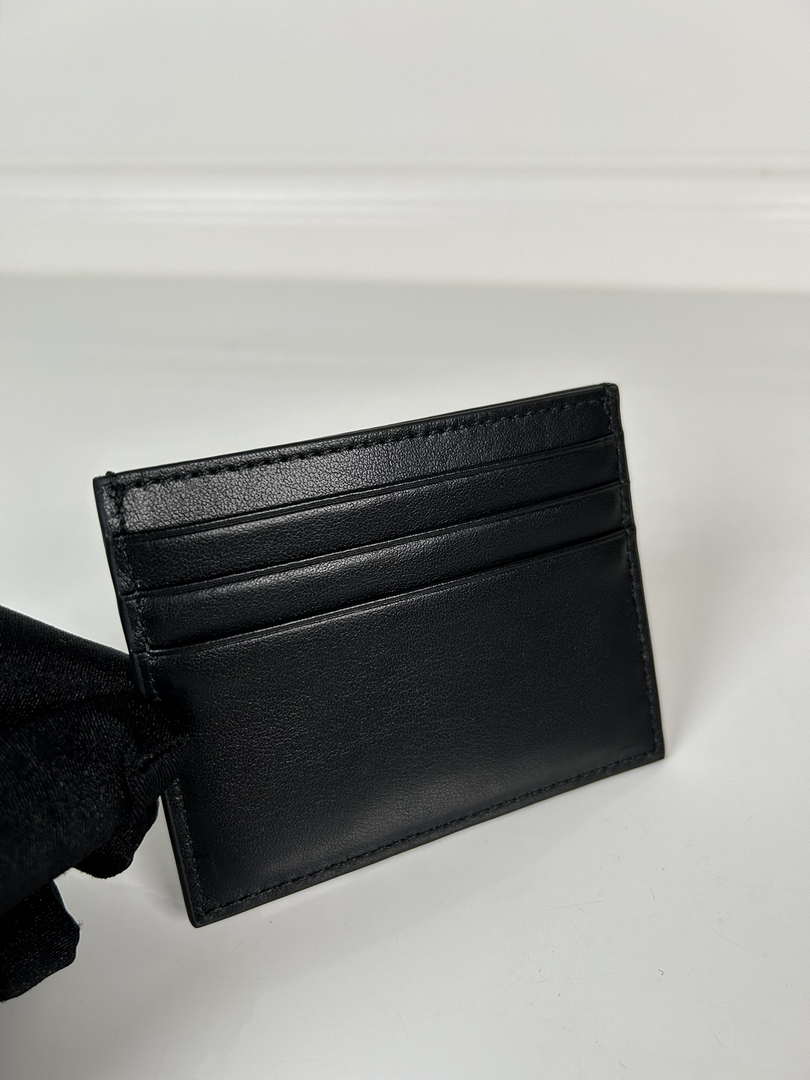 Prada Black Leather card holder 1MC025