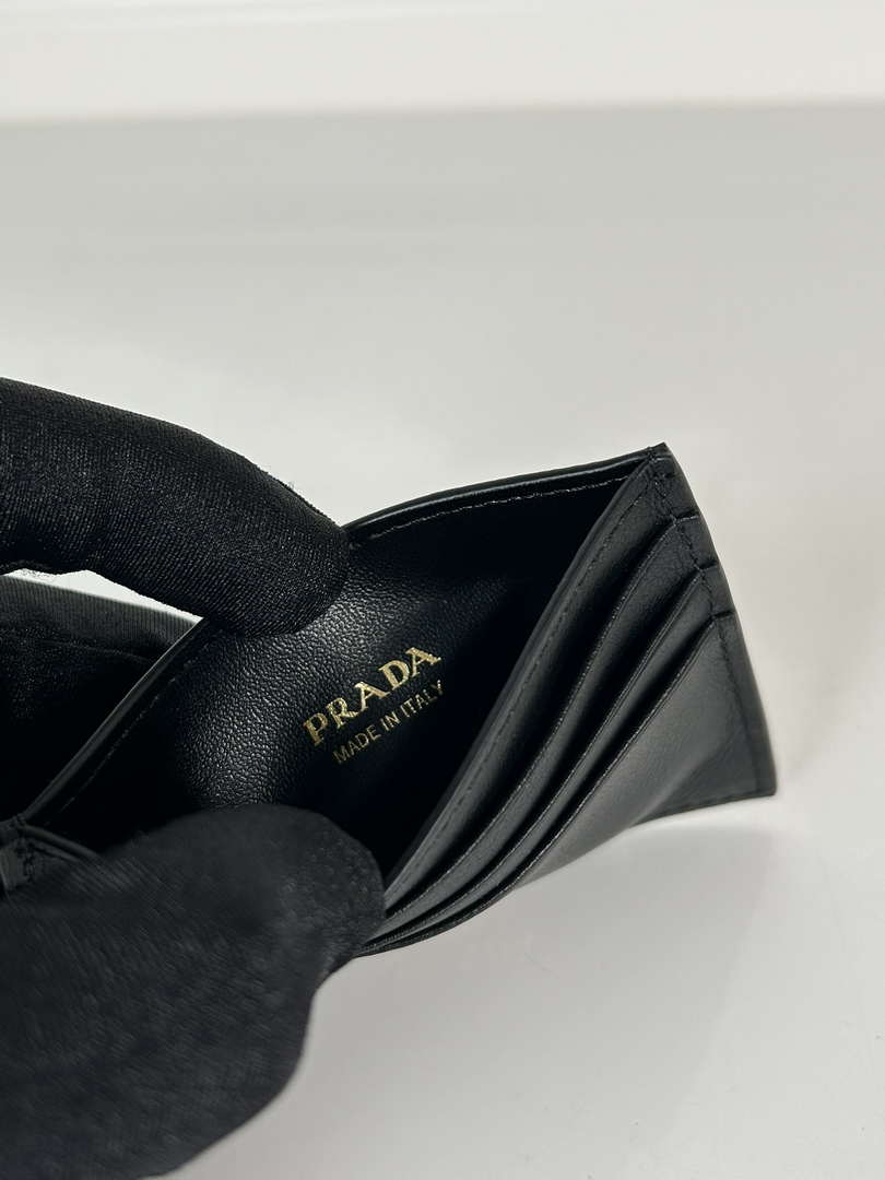Prada Leather card holder 1MC025 Black