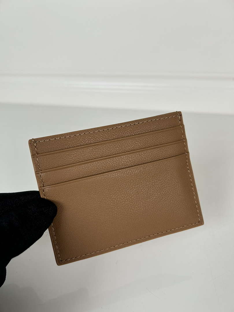 Prada 1MC025 Leather card holder Brown