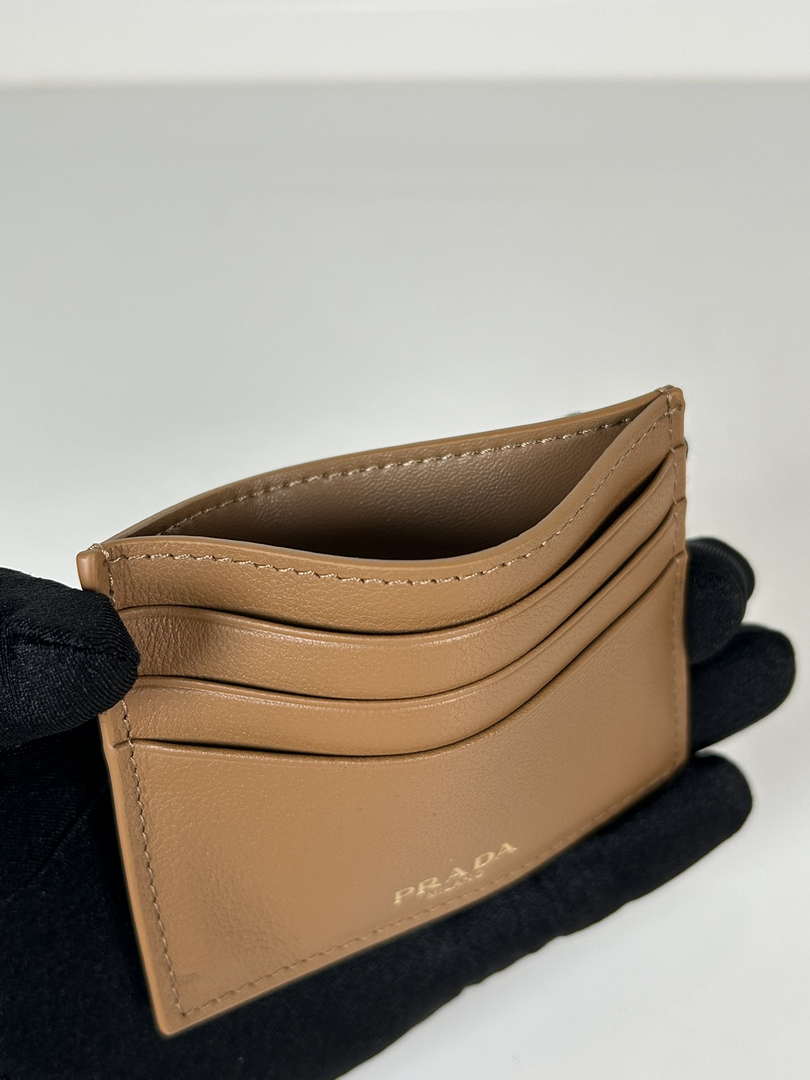 Prada 1MC025 Leather card holder Brown