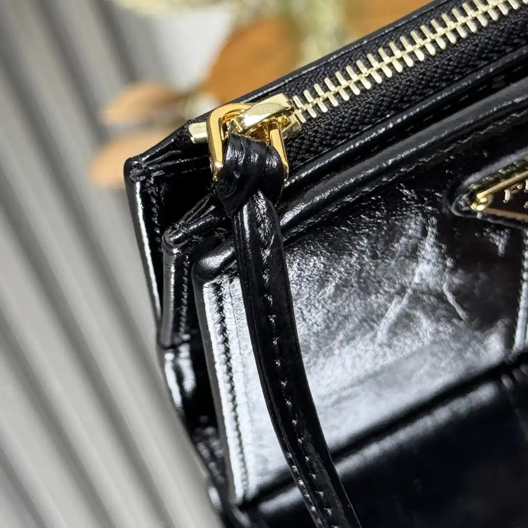 Prada 1ML050 Small leather wallet Black