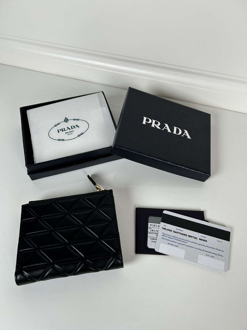 Prada Small leather wallet 1ML050 Black Prada Logo