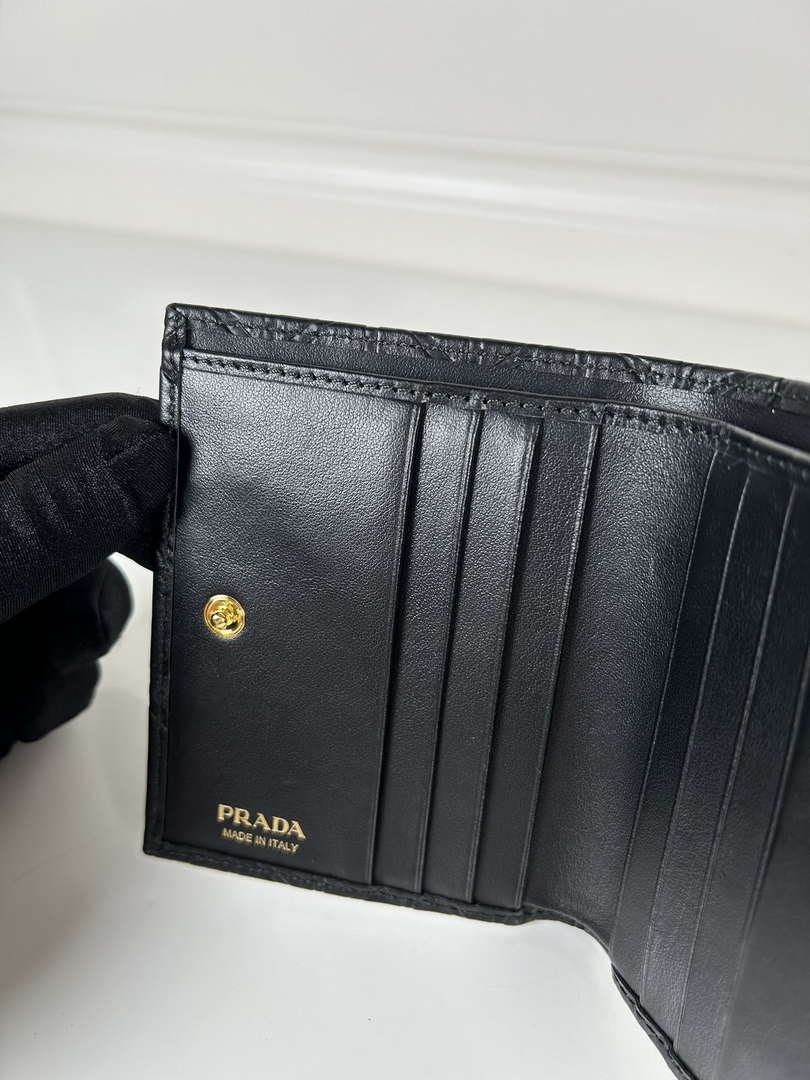 Prada Small leather wallet 1ML050 Black Prada Logo
