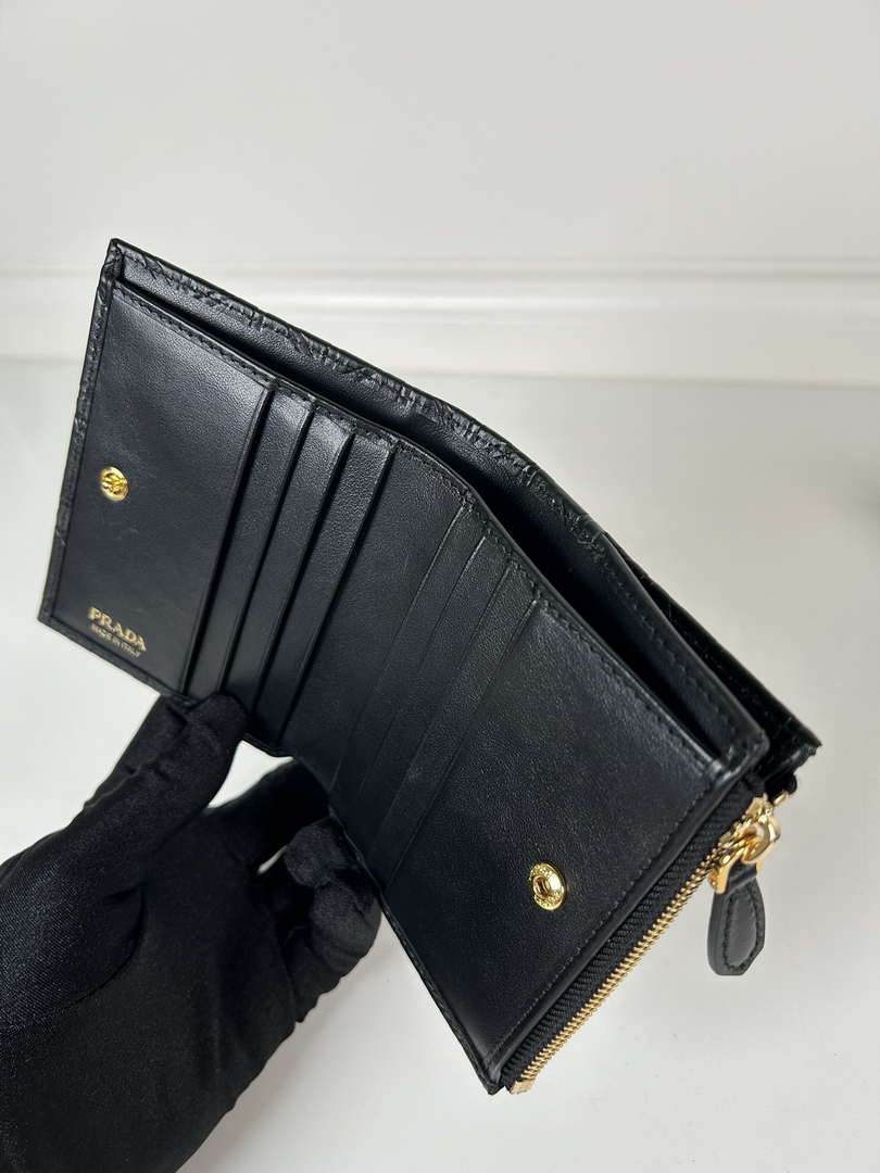 Prada Small leather wallet 1ML050 Black Prada Logo