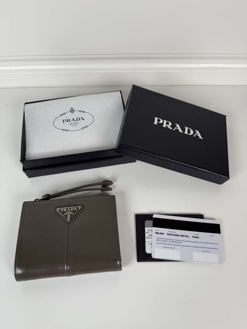 Prada 1ML050 Small leather wallet Gray