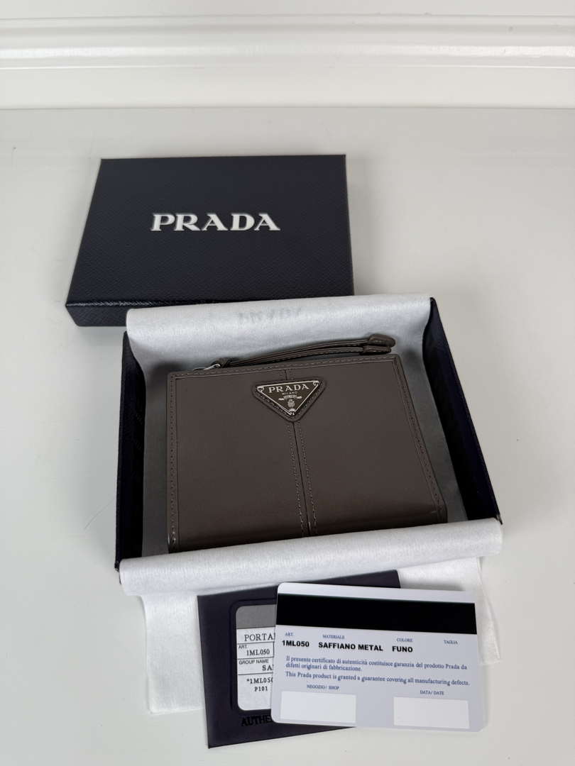 Prada 1ML050 Small leather wallet Gray