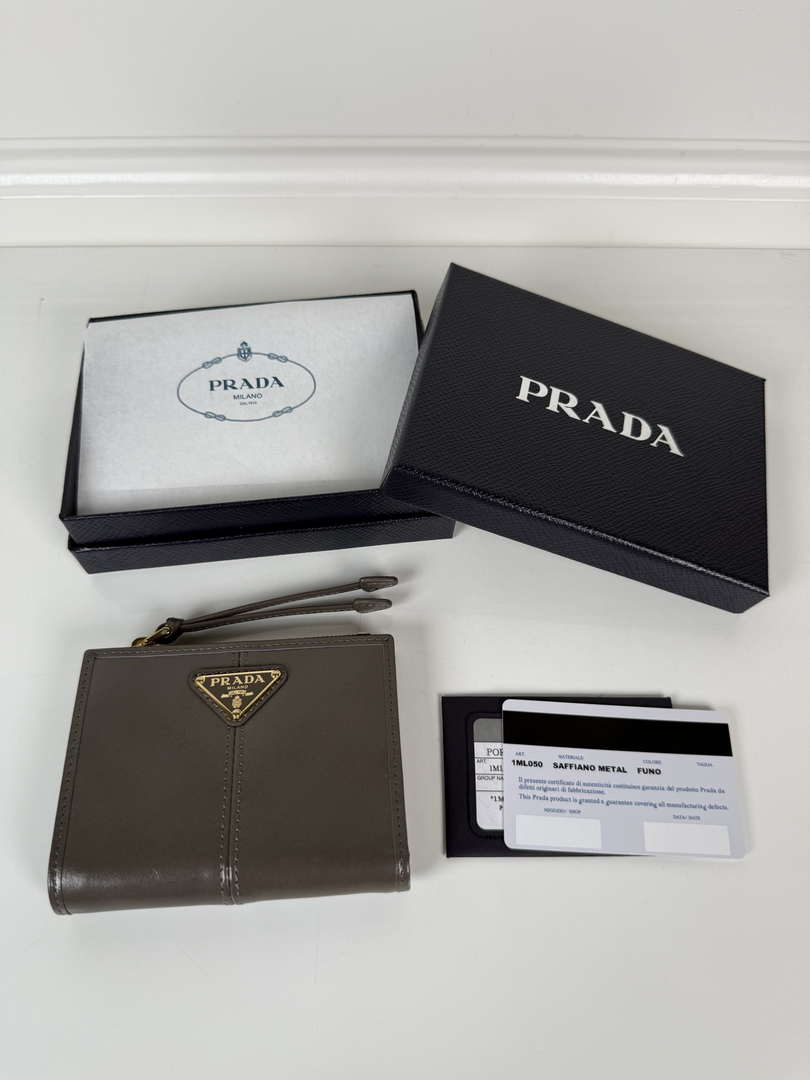Prada 1ML050 Small leather wallet Gray