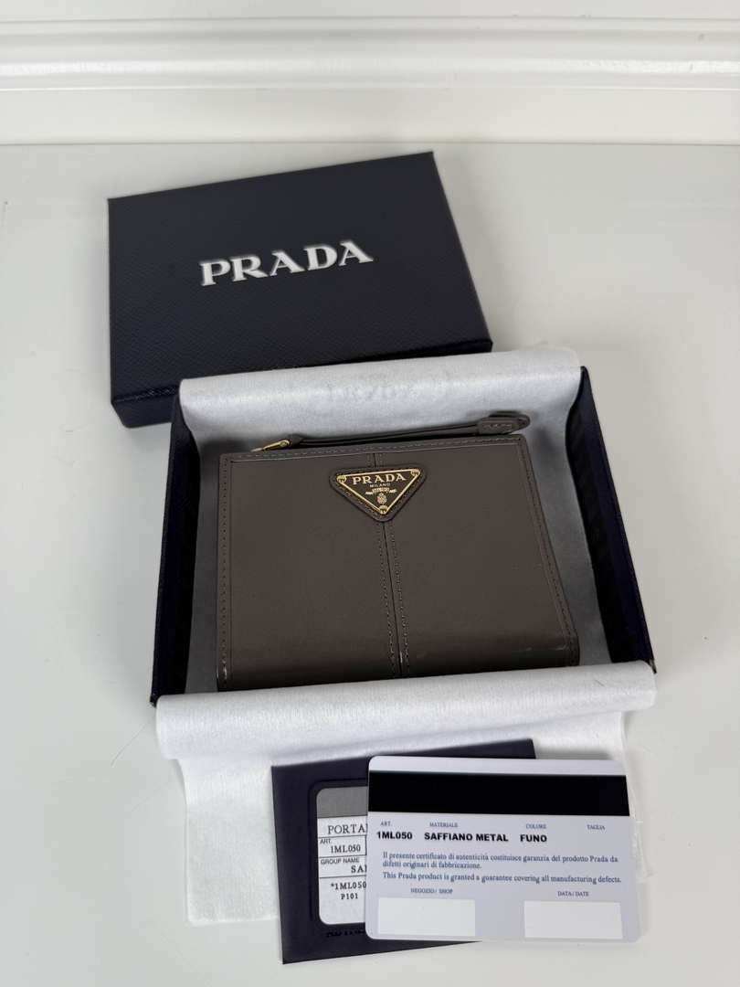 Prada 1ML050 Small leather wallet Gray