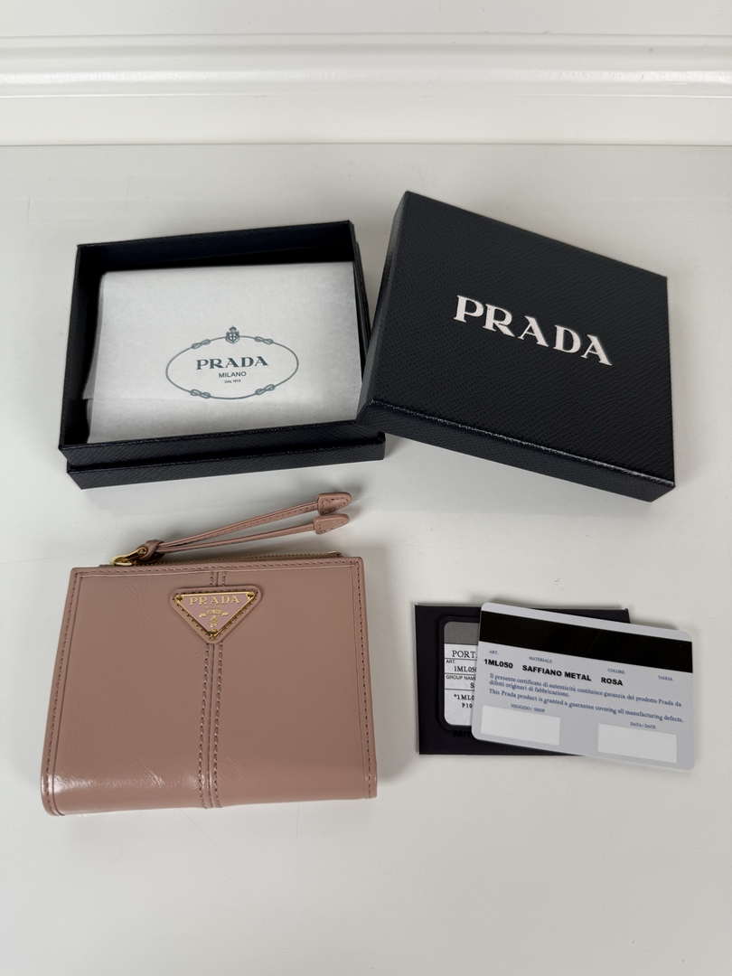 Prada 1ML050 Small leather wallet Light Pink