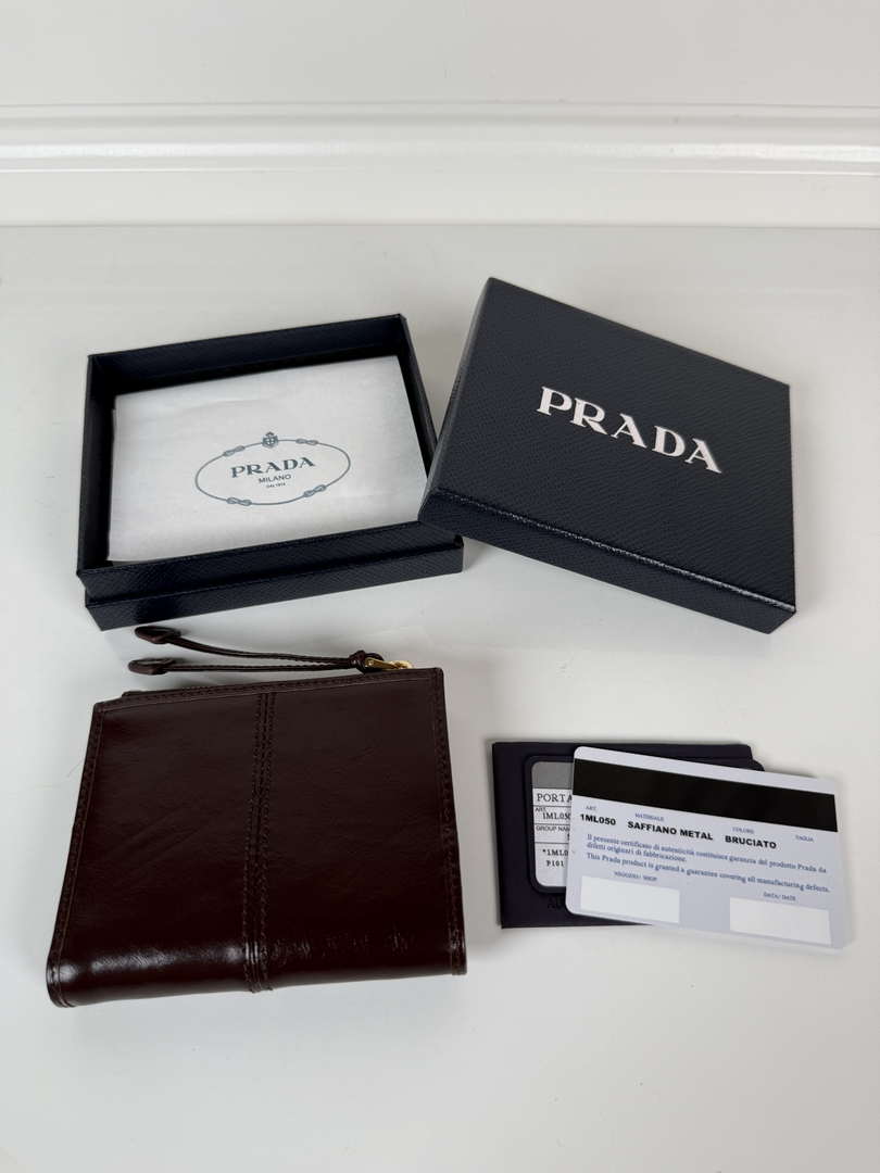 Prada 1ML050 Small leather wallet Wine red