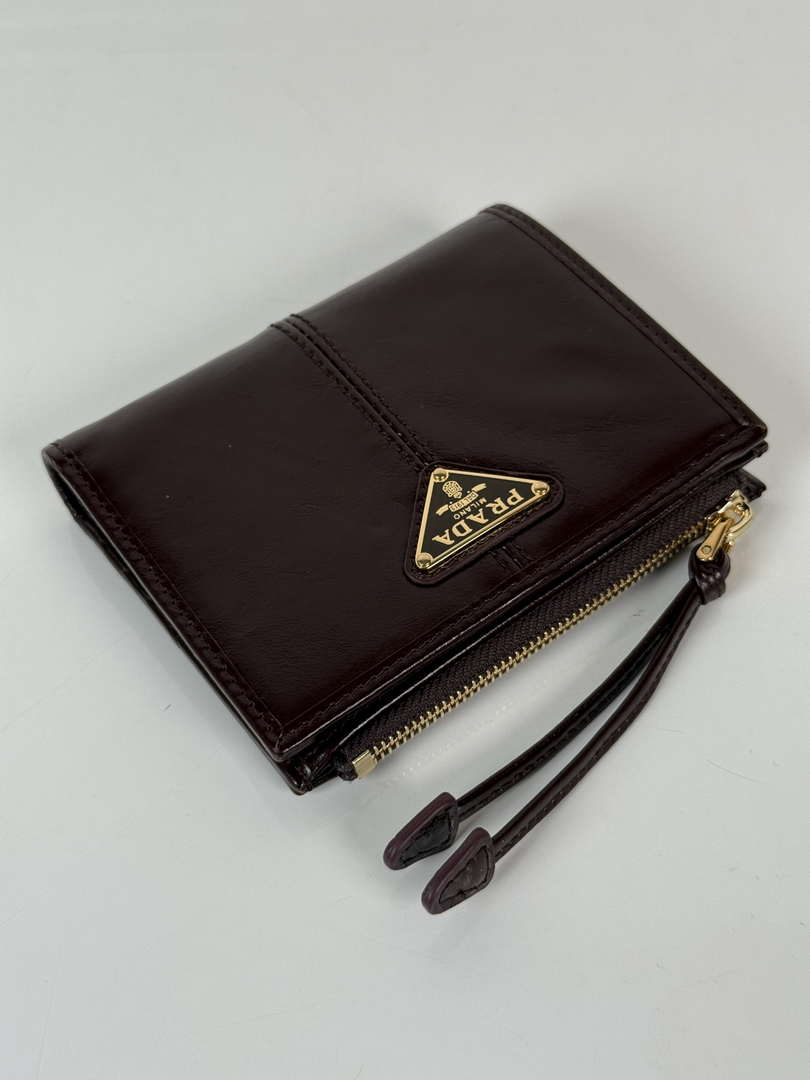 Prada 1ML050 Small leather wallet Wine red