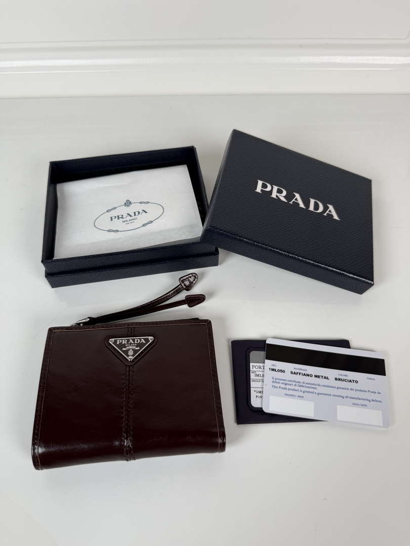 Prada 1ML050 Small leather wallet Wine red