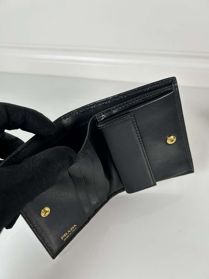 Prada 1MV204 Small Leather Wallet Black prad logo