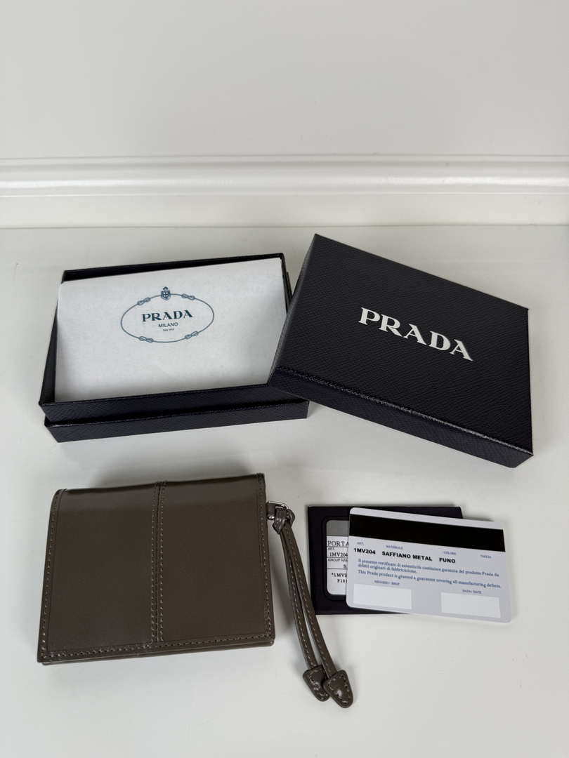 Prada 1MV204 Small shiny Leather Wallet Gray
