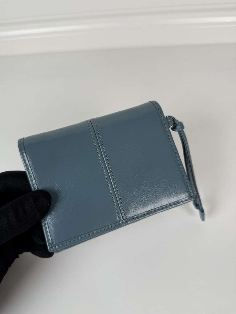 Prada 1MV204 Small shiny Leather Wallet light Blue