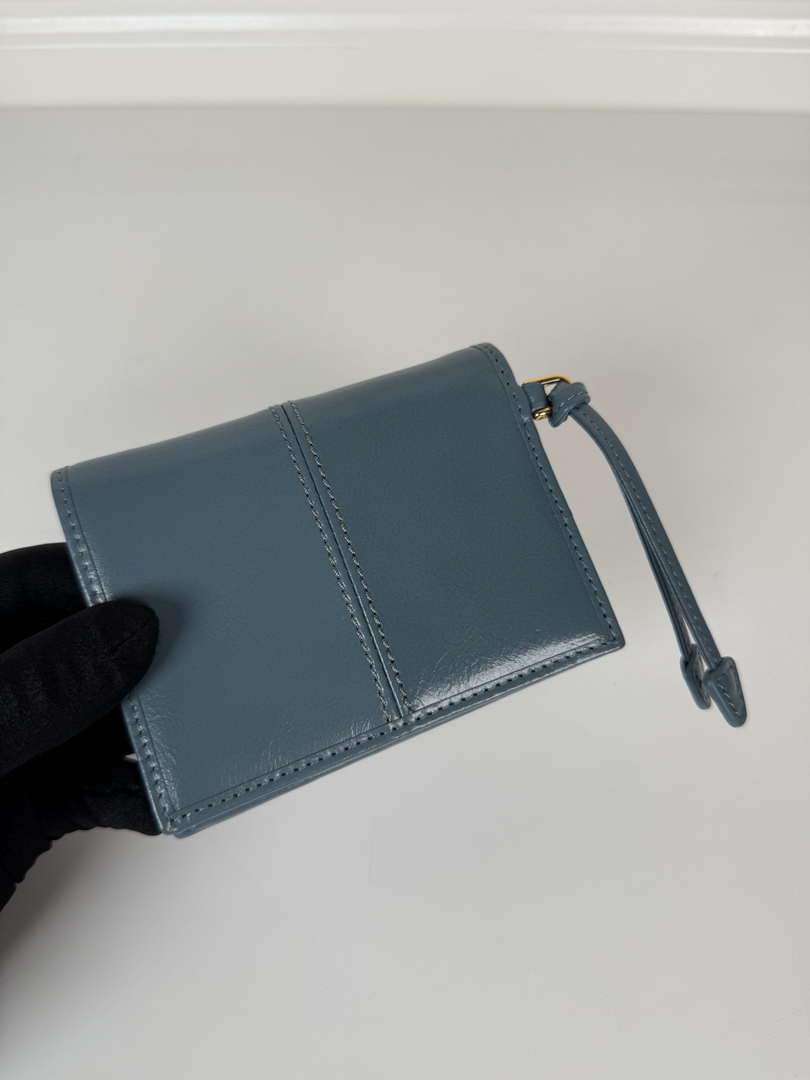 Prada 1MV204 Small shiny Leather Wallet light Blue