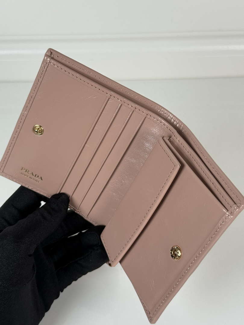 Prada 1MV204 Small Saffiano Leather Wallet light Pink