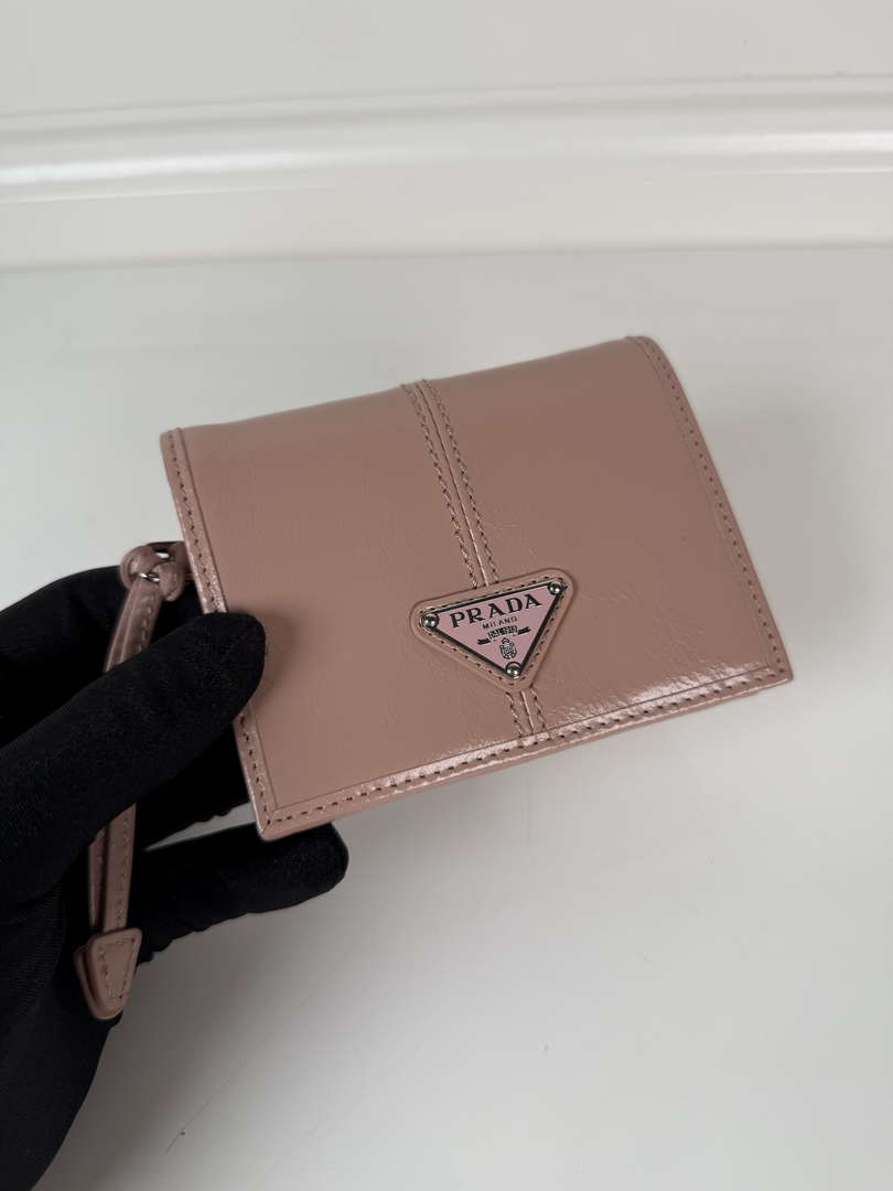 Prada 1MV204 Small Saffiano Leather Wallet light Pink