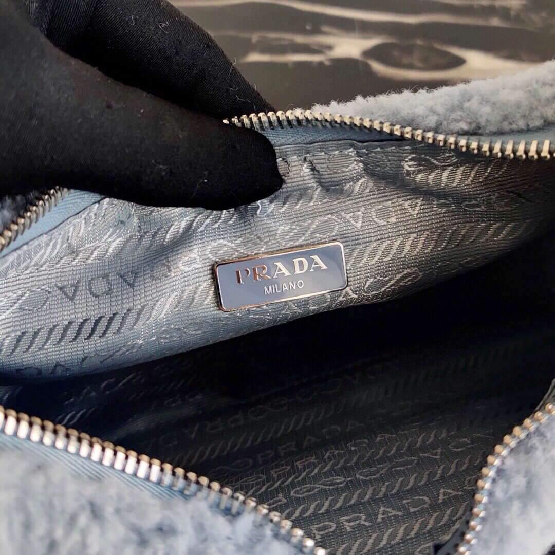 Prada 1NE515 Re Edition 2000  Shearling Mini Bag Blue - luxibagsmall