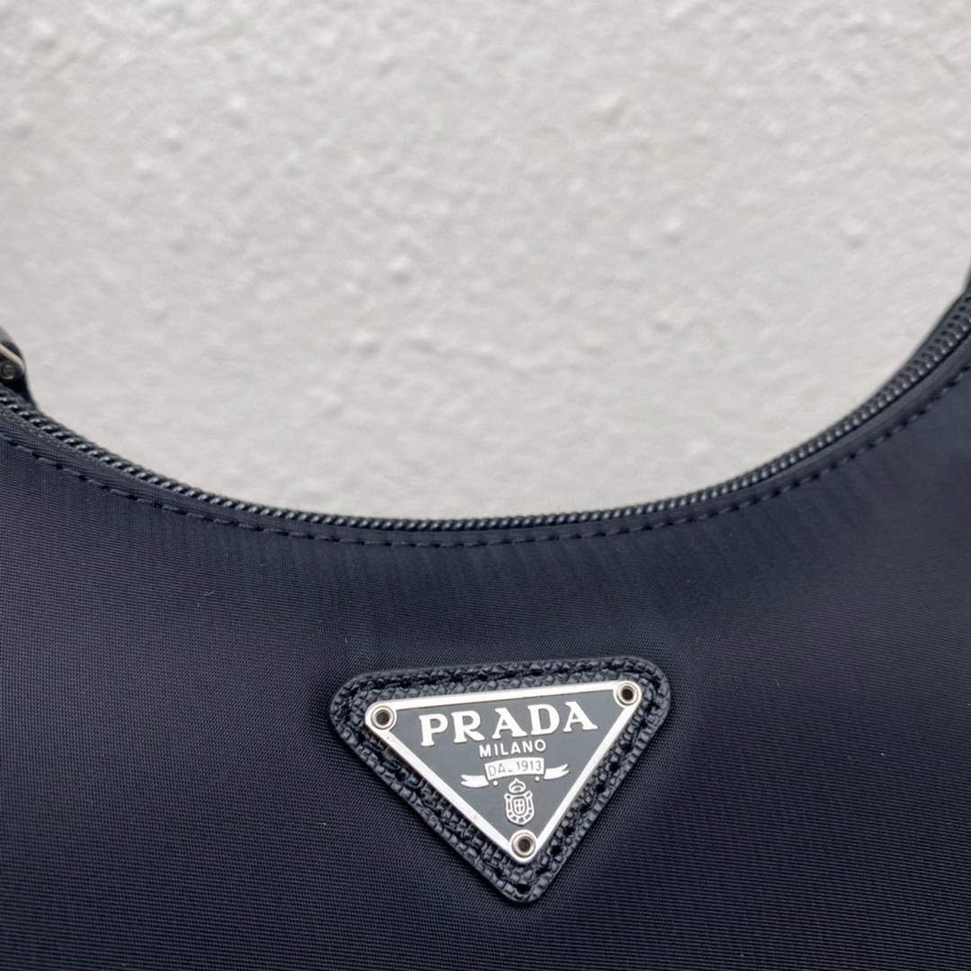 Prada 1NE515 Re-Nylon Re-Edition 2000 mini-bag Black - Default Title - View 6
