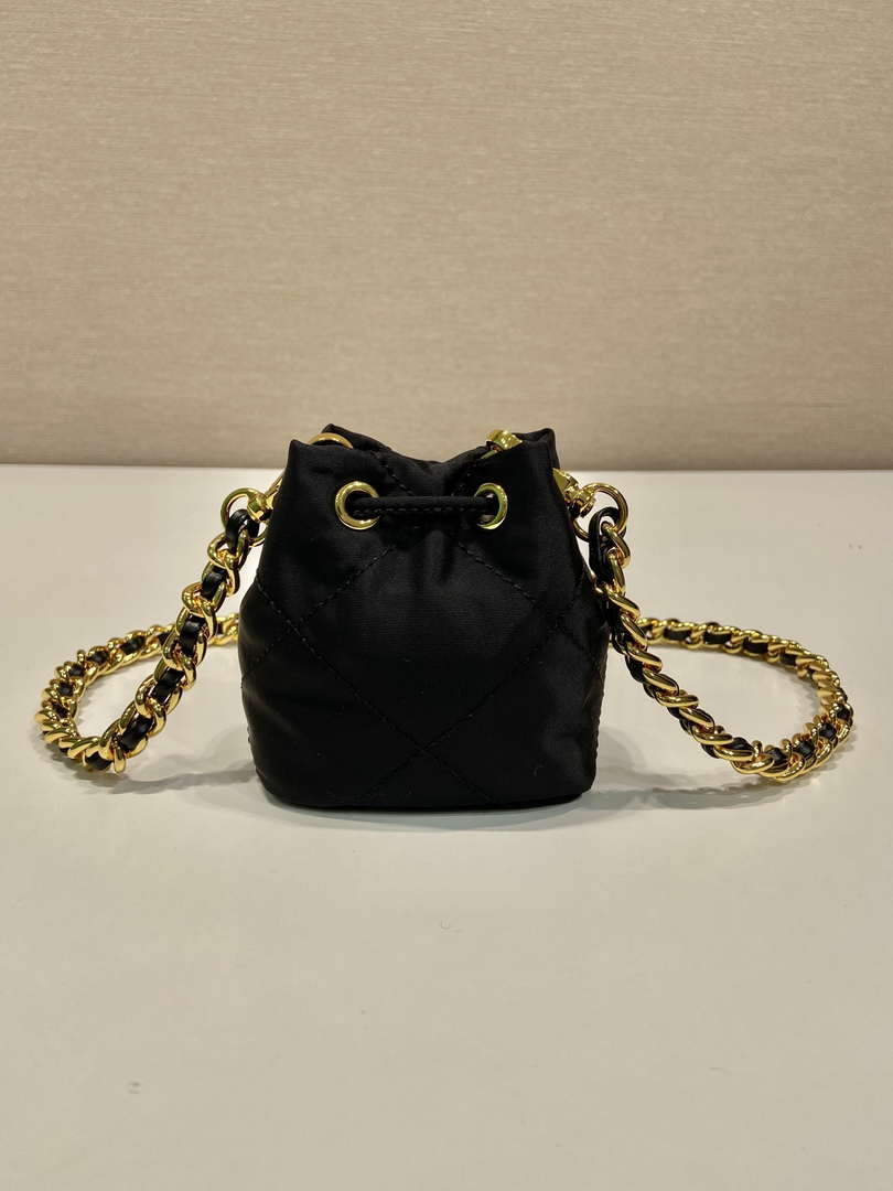 Prada 1NR016 patent leather mini pouch Black