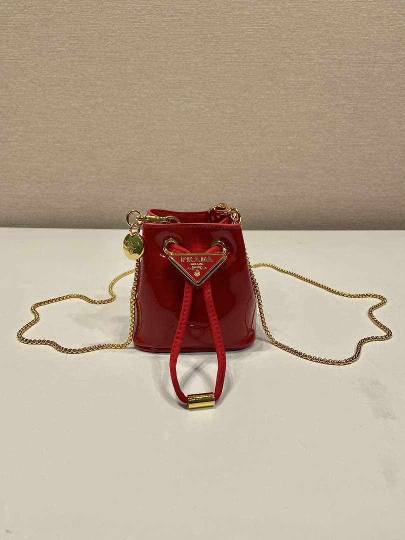 Prada 1NR016 patent leather mini pouch Red