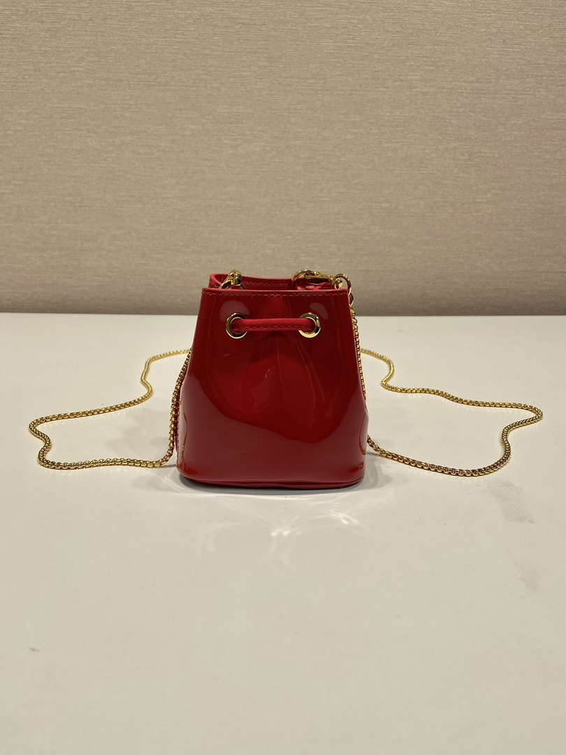 Prada 1NR016 patent leather mini pouch Red