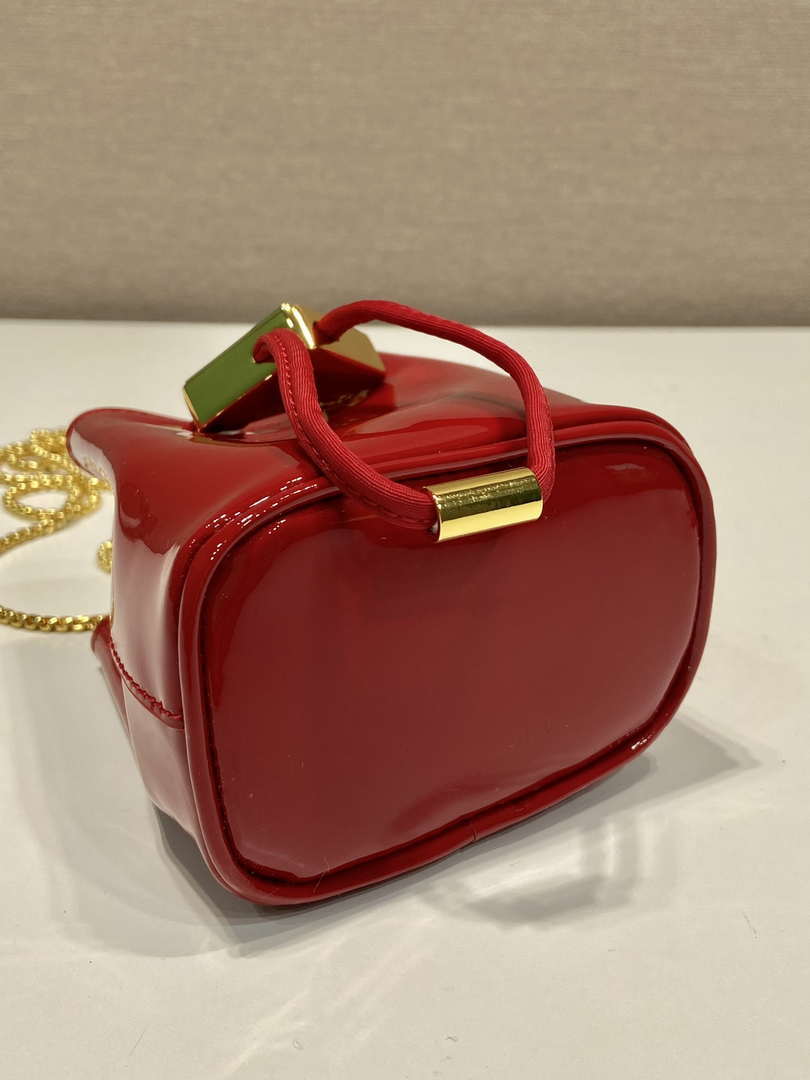 Prada 1NR016 patent leather mini pouch Red