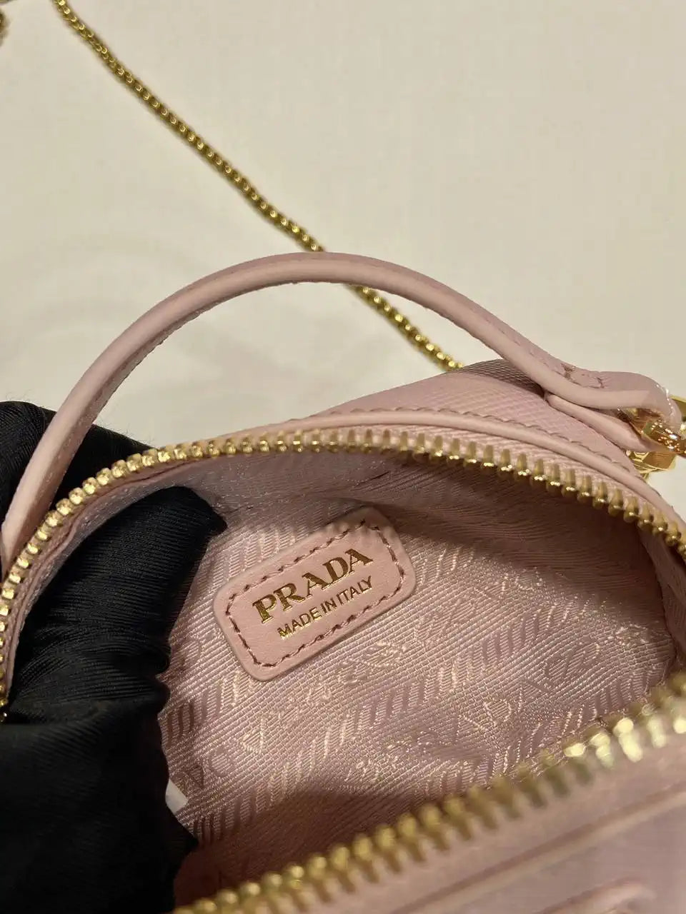 Prada 1NR025 Saffiano leather mini-pouch Pink