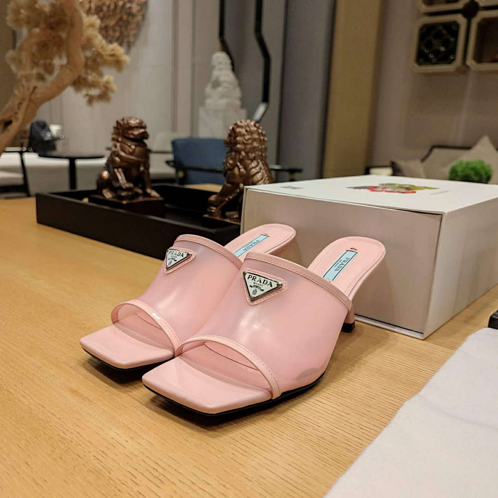 Prada 1XX644 Plexiglas and patent leather sandals P78600