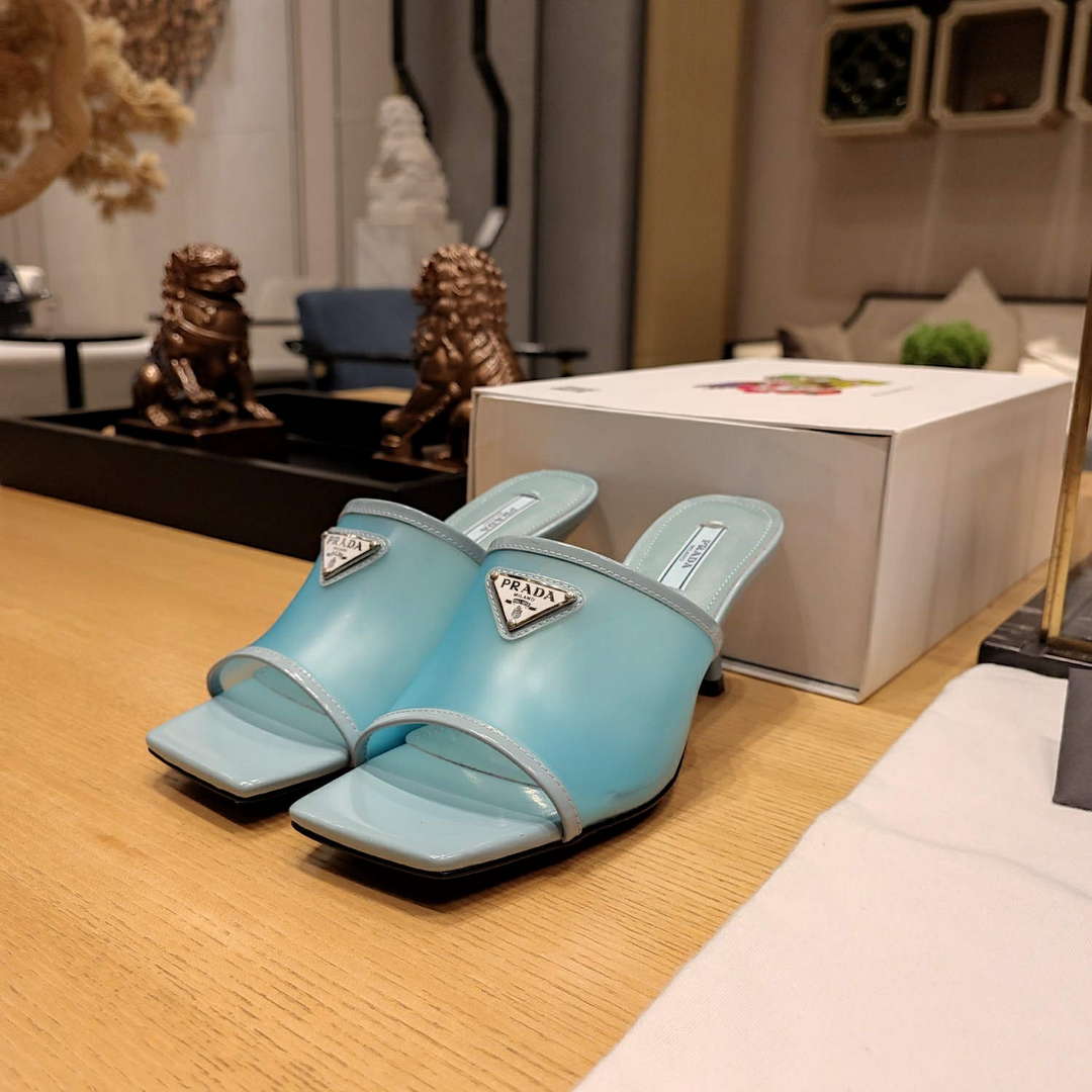 Prada 1XX644 Plexiglas and patent leather sandals P78602 - 35 - View 3