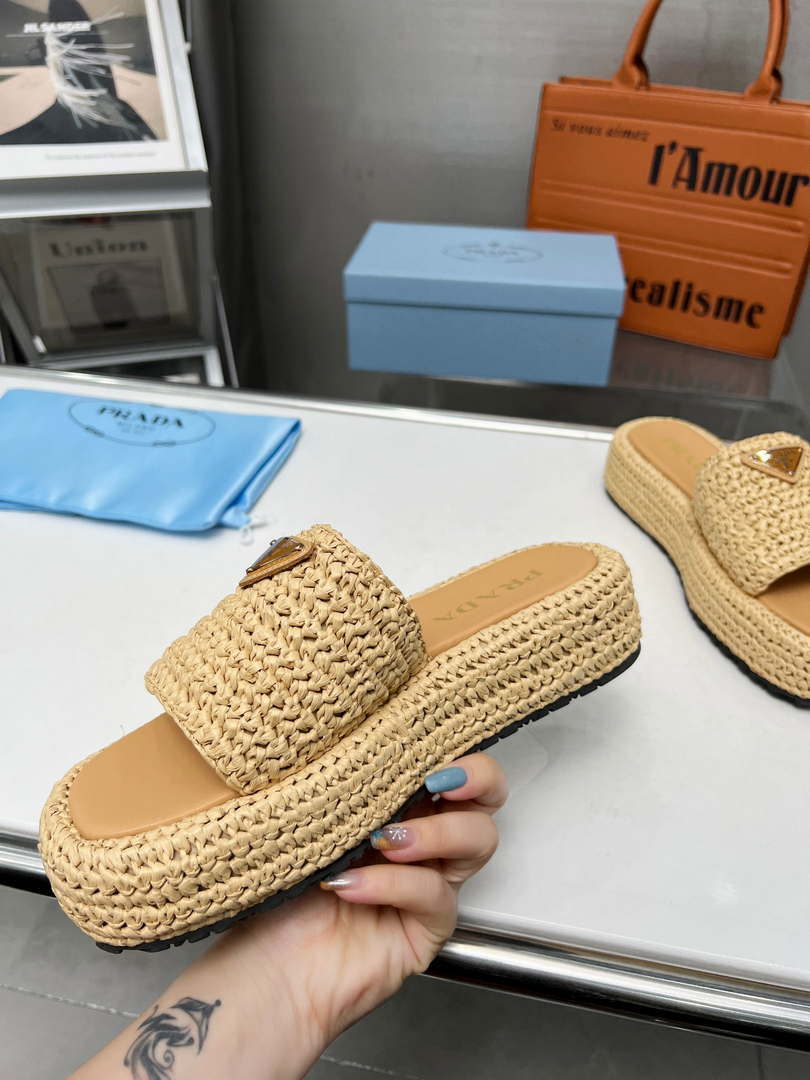 Prada 1XZ761 Crochet Flatform slides in Raffia - Apricot / 34 - View 3