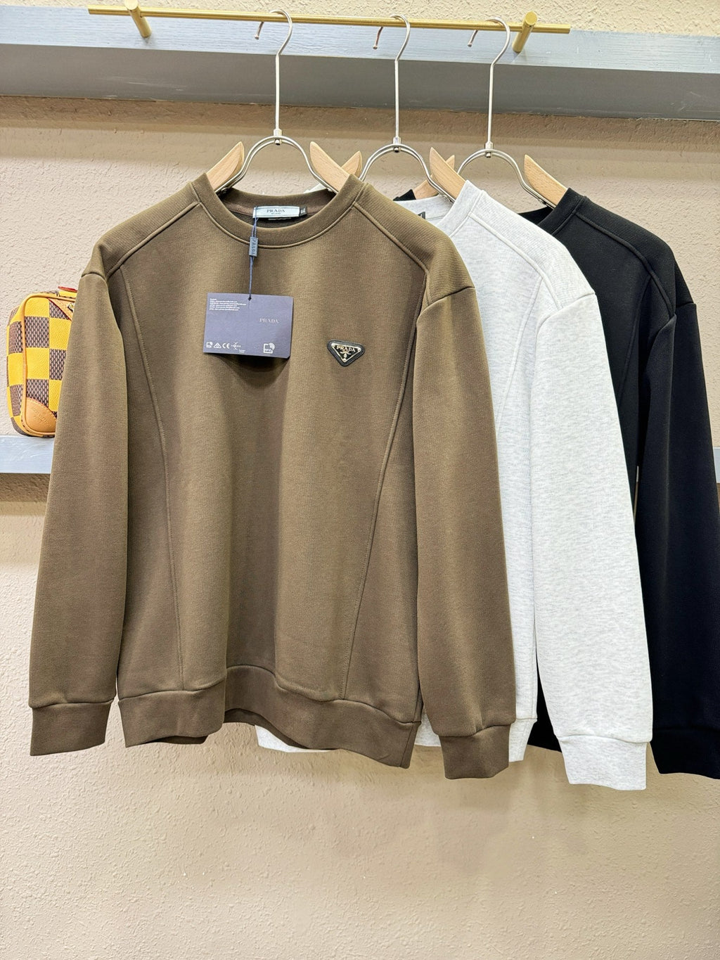 Prada 2025 Autumn Men Long-Sleeved Sweatshirt P10090