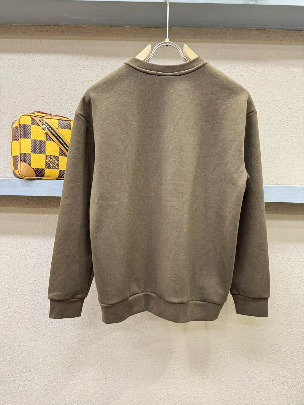 Prada 2025 Autumn Men Long-Sleeved Sweatshirt P10090